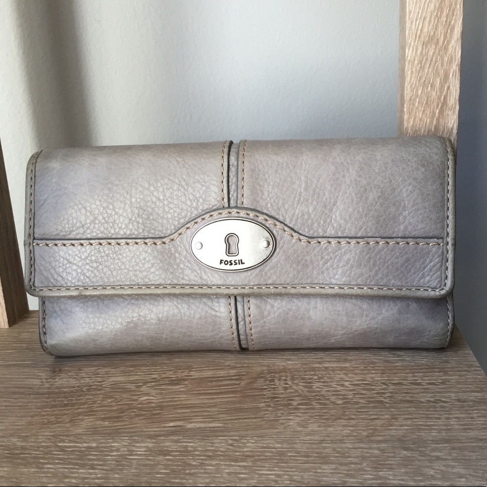 Fossil Gray Leather Wallet